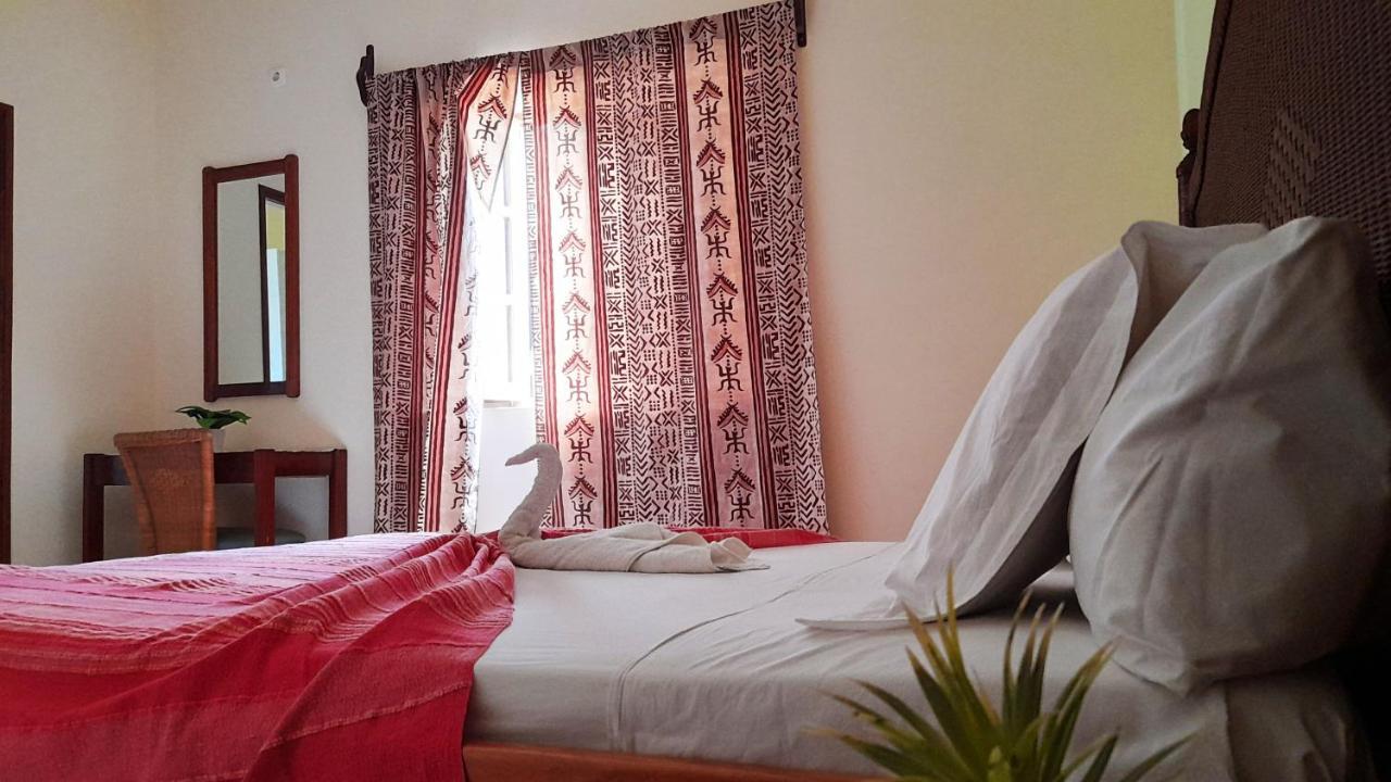 Residencial Rosa Criola Bed & Breakfast Sal Rei Luaran gambar