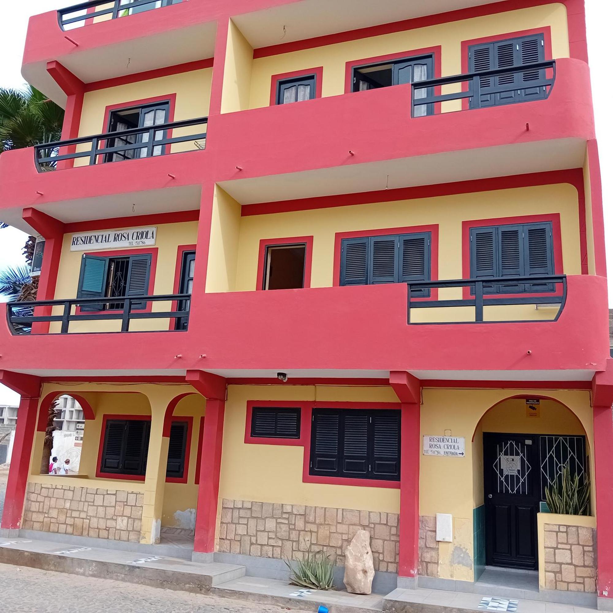 Residencial Rosa Criola Bed & Breakfast Sal Rei Luaran gambar